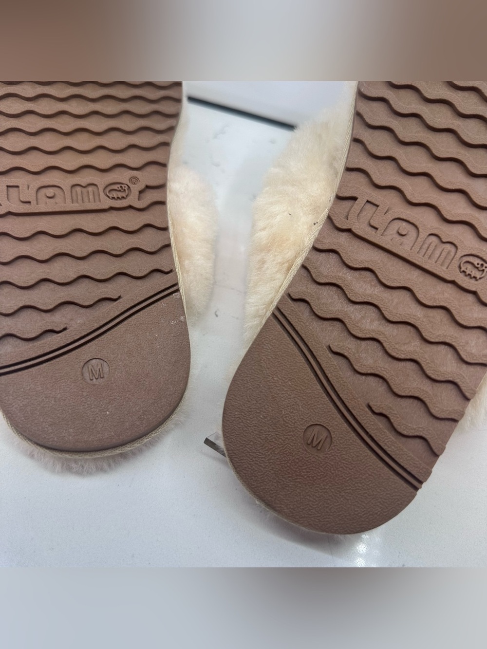 NWT Lamo Amelia slippers - Picture 10 of 12